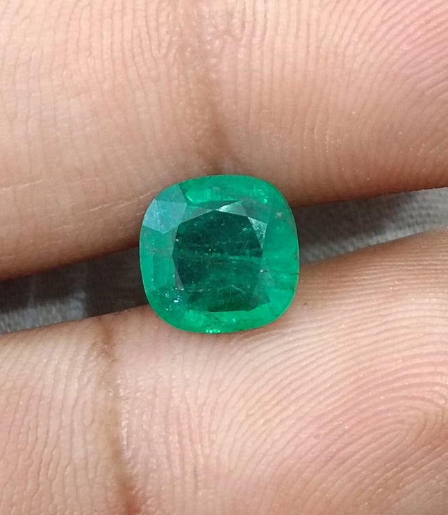 Emerald Natural 1.95ct Zambia Minor Oiled SGL Certified Cushion Cut Loose Gemstone