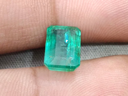 Emerald Natural 2.93ct Certified Medium Green Octagon Cut Loose Gemstone