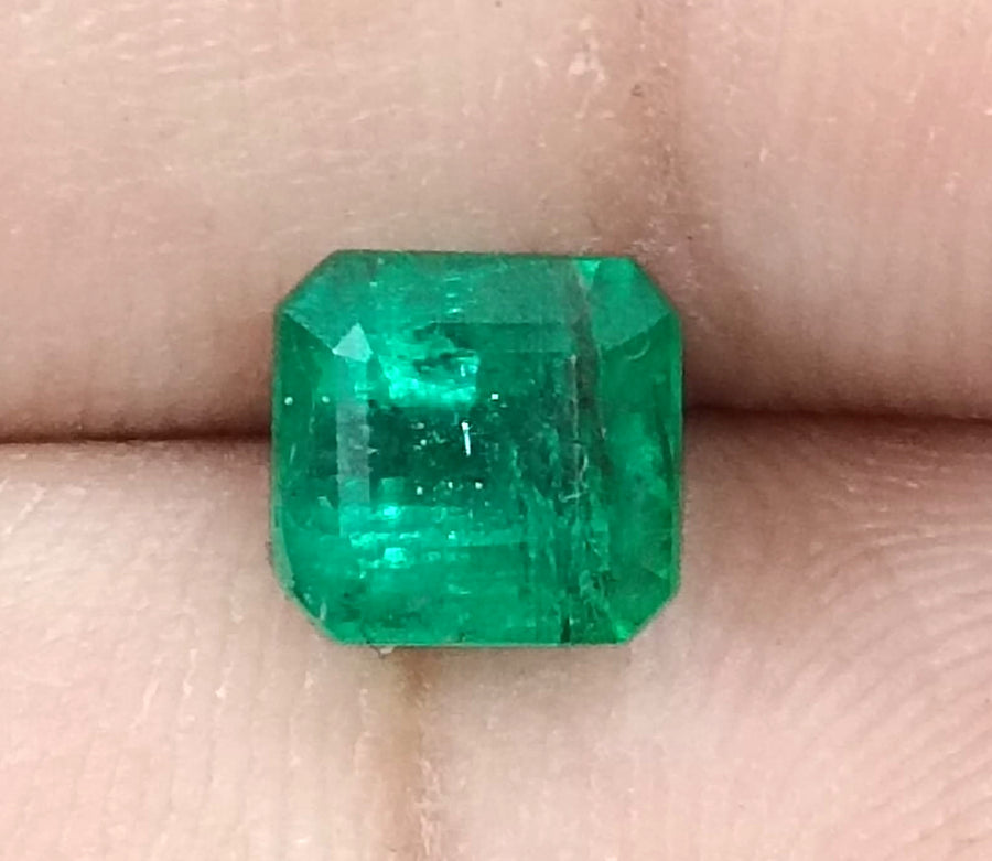 1.61ct Natural Emerald GSI Certified Certified Medium Green Octagon Cut Loose Gemstone
