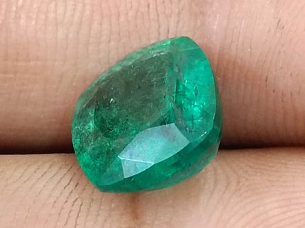 5.39ct Natural Emerald GSI Certified Deep Green Zambian Cushion Cut loose Gemstone