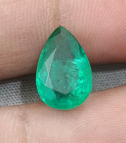 GSI Certified 3.78ct Medium Deep Emerald, Natural Earth Mined Gemstone - SMSGEMS 