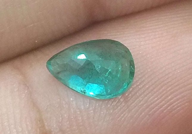 1.30ct GSI USA Certified Excellent luster Natural Zambian Emerald Minor Oiled Loose Gemstone
