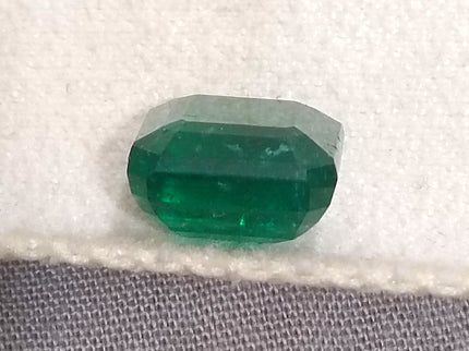 7.62ct Deep Vivid Green Zambian Emerald, Natural Gemstone