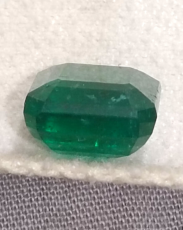 7.62ct Deep Vivid Green Zambian Emerald, Natural Gemstone