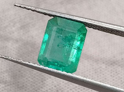GSI Certified 1.76ct Natural Zambian Emerald Stone