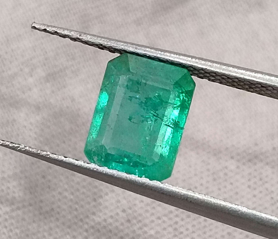 GSI Certified 1.76ct Natural Zambian Emerald Stone