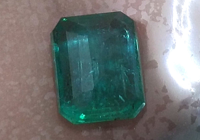 GSI USA Certified 1.39ct Medium Green Natural Zambian Minor Oiled Loose Gemstone