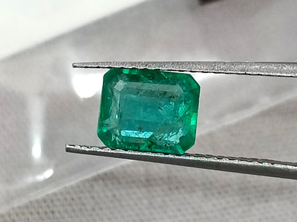 Certified 1.15ct Natural Zambian Emerald Stone.