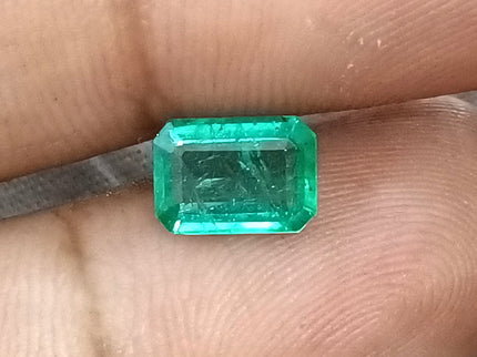 1.47ct Emerald Natural Pastel Green Octagon Cut Minor Oiled Loose Gemstone