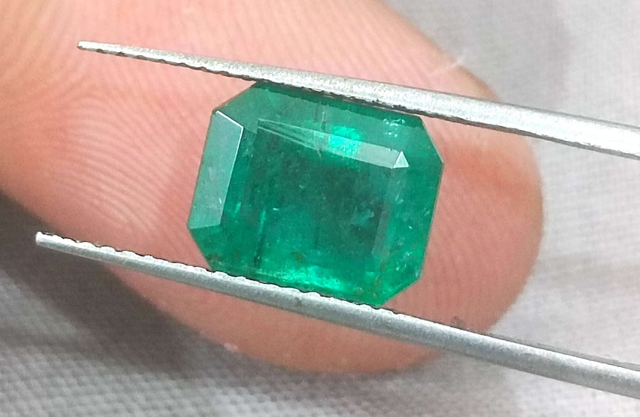 Certified 2.86ct Natural Zambian Emerald, Deep Forest Green Gemstone.