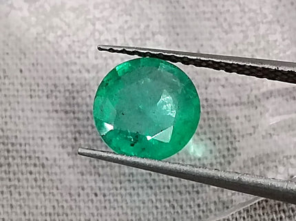 Zambian Emerald 1.00ct Certified Natural Medium Bright Shamrock Green Round Cut Gemstone