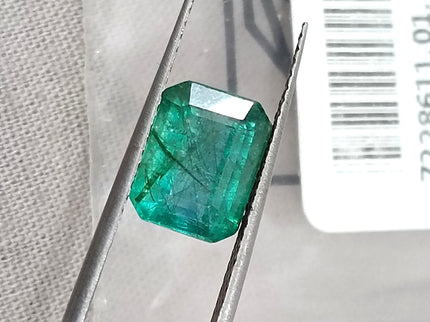 GSI Certified 2.69ct Zambian Emerald, 100% Natural Earth Mined Gemstone