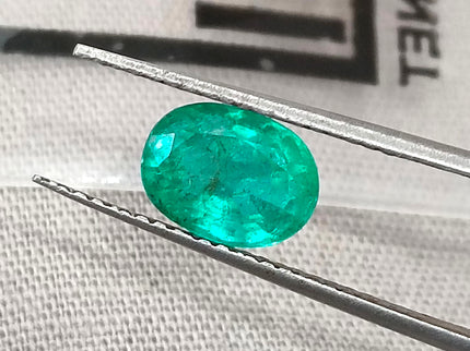 1.31ct Certified Natural Zambian Emerald Shamrock Green Oval Cut Loose Gemstone