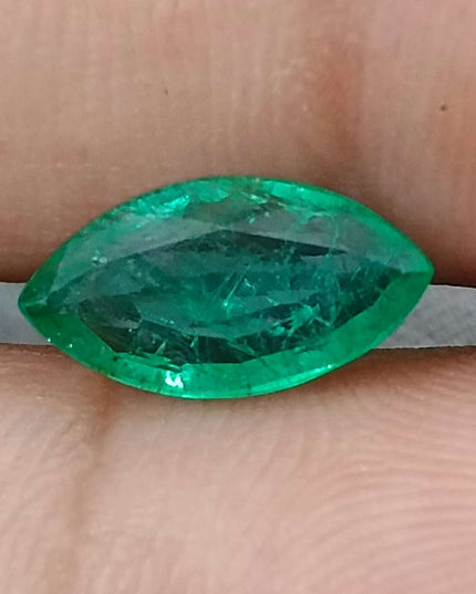 GSI Certified 1.52ct Medium Leaf Green Natural Zambian Emerald Minor Oiled Loose Gemstone
