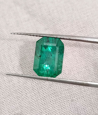 GSI Certified 3.51ct Zambian Emerald , 100% Natural Gem