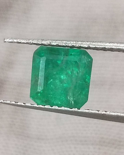 1.46ct GSI Certified Vivid Green Zambian Emerald Minor Oiled Loose Gemstone