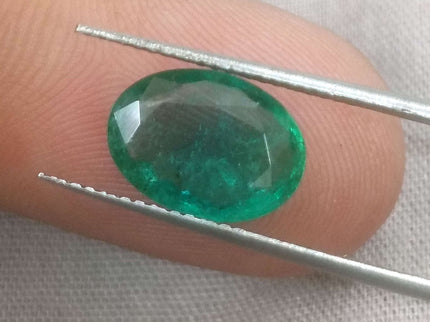 2.41ct Certified Natural Zambian Emerald.
