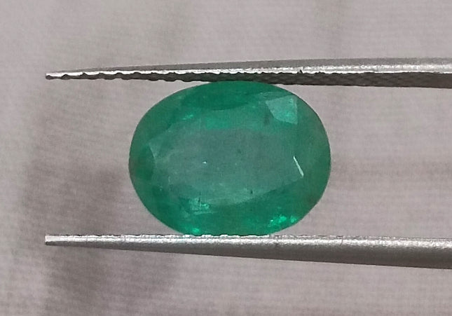 2.64ct Medium Green Zambian Emerald Minor Oiled Loose Gemstone