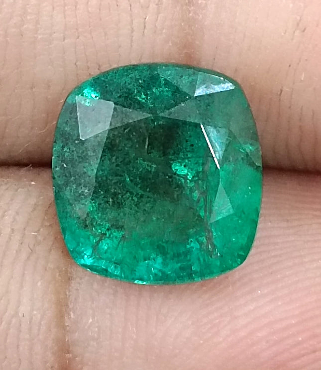 Zambian Emerald 5.50ct Natural Cushion Cut loose Gemstone