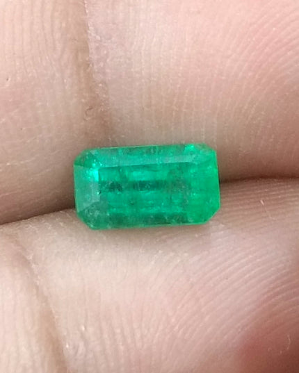 GSI Certified 1.44ct Medium Deep Green Natural Panjshir Emerald Minor Oiled Loose Gemstone