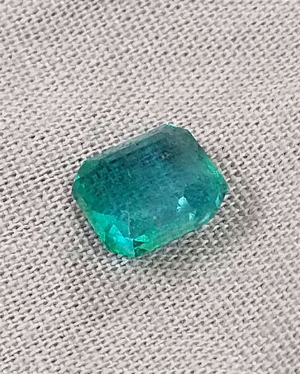 2.09ct Medium deep green Zambian emerald natural minor oiled loose gemstone.