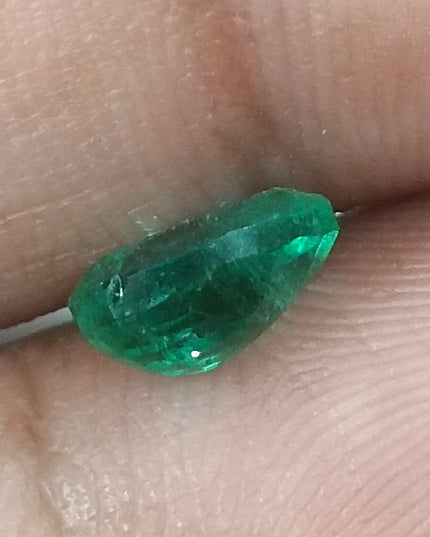 GSI Certified 1.26ct Medium Bright Green Natural Zambian Emerald Minor Oiled Loose Gemstone