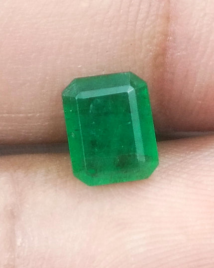 GSI Certified 1.50ct Deep Green Zambian Emerald Minor Oiled Loose Gemstone