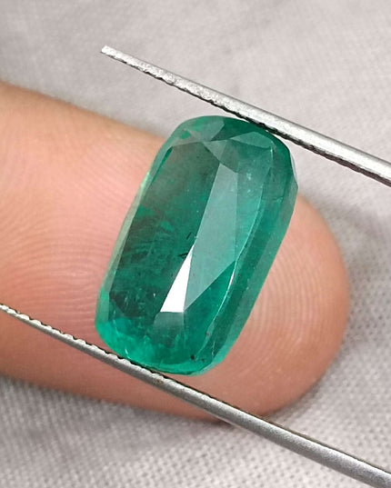 Big 9.75ct Zambian Emerald, Cushion cut Medium Deep Green Loose Gemstone.