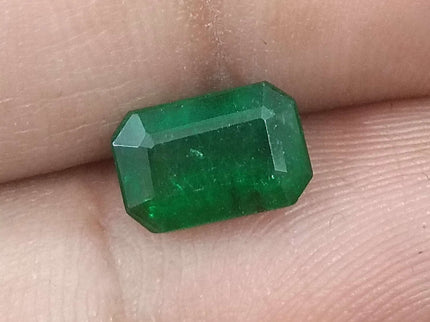 1.72ct Certified Zambian Natural Emerald.