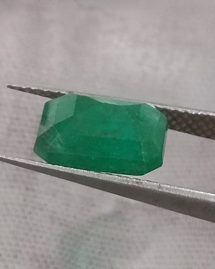 2.20ct GSI Certified Deep Velvet Green Zambian Emerald Minor Oiled Loose Gemstone