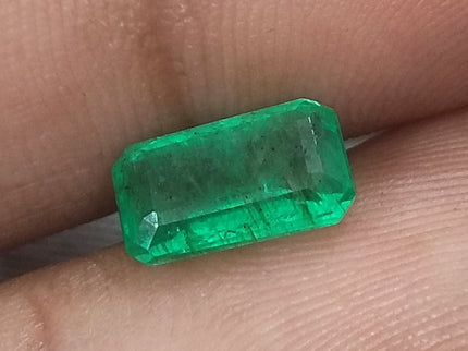 1.84ct Natural Panjshir Emerald Medium Parrot Green Octagon Gemstone