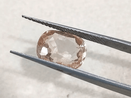 Suberp IGI Certified 4.34ct Padparadscha Sapphire, Natural Untreated Gemstone - SMSGEMS 